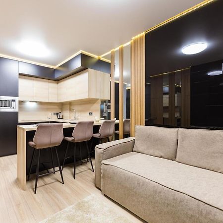 Fayna Town - Loft Black - Nyvky Киев Екстериор снимка