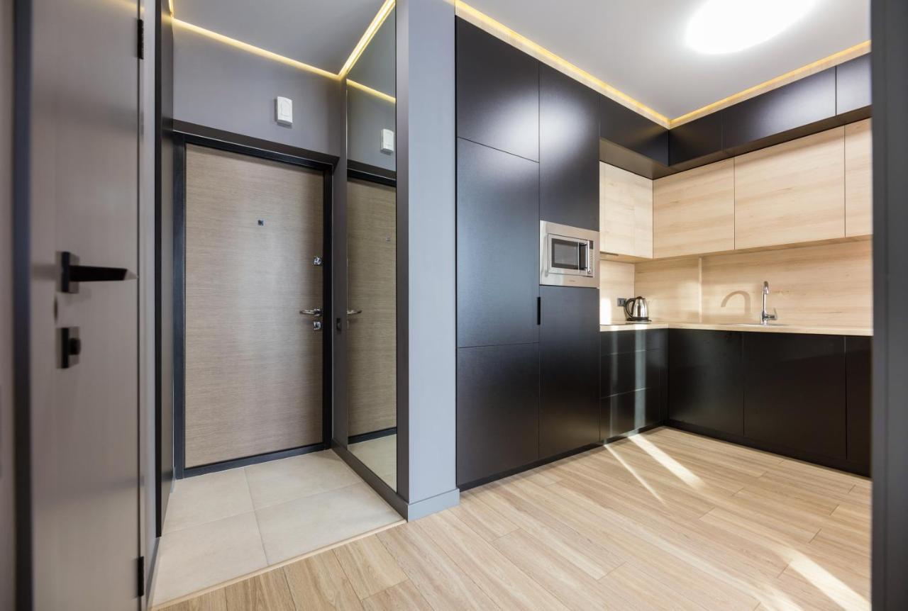 Fayna Town - Loft Black - Nyvky Киев Екстериор снимка